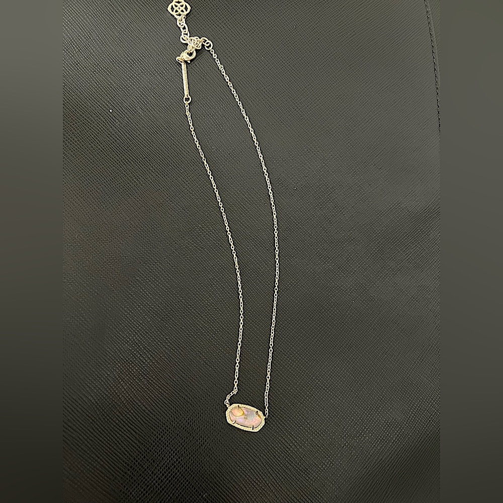 Kendra Scott Elisa Gold Pendant Necklace in Abalone